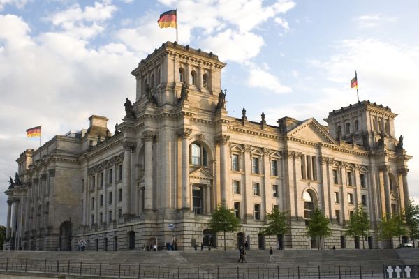 Le Bundestag serait prêt à accepter une modification mineure du pacte budgétaire